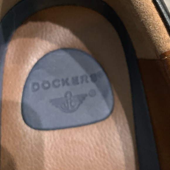 Black Dockers Men’s Oxford Dress Shoes - Picture 4 of 5